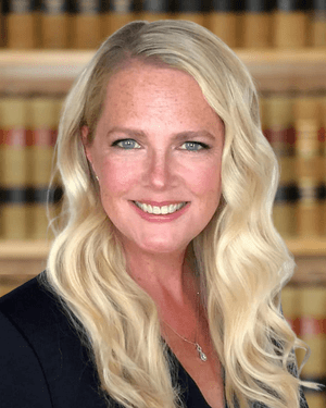 Elizabeth Helms